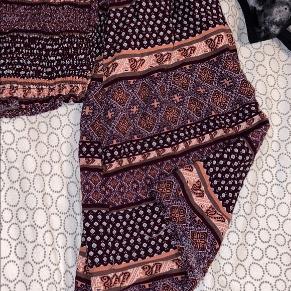 Crop top - Picture 2 of 3